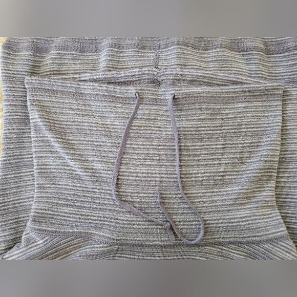 Akini Purple Grey Wool Blend Funnel Neck Drawstring Long Sleeve Sweater Size M - Picture 11 of 11